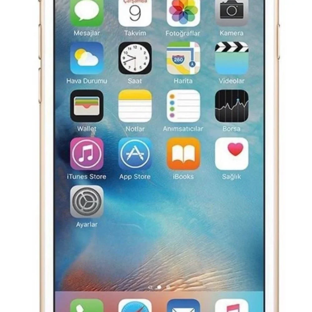 🎉HOST PICK🎉 Apple iPhone 6 128GB Gold Like New with Earpods Phone Unlocked